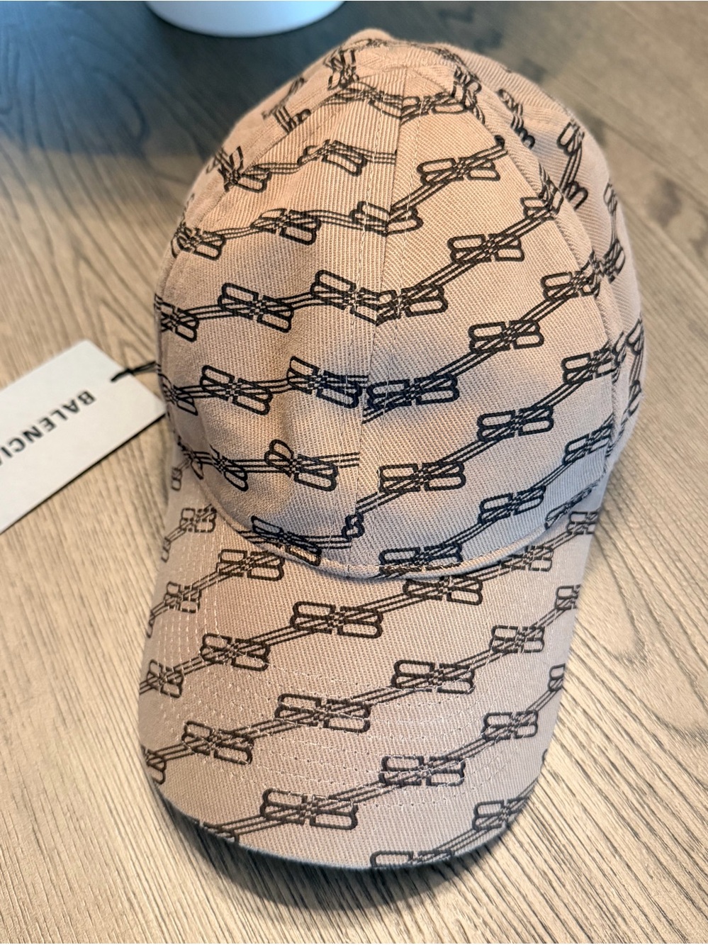 Balenciaga Beige Baseball Cap with Black Bow-Chain Print